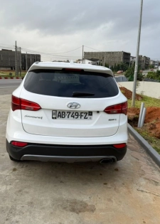 Hyundai Santafe en vente