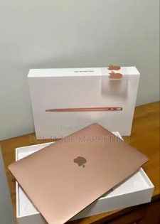 Nouveau Apple MacBook Pro 2013 16GB Intel Core i5 HDD 256GB