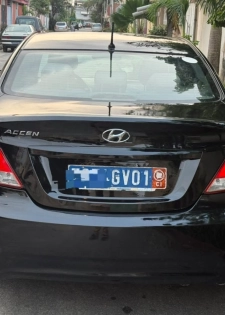 Hyundai Accent 2015