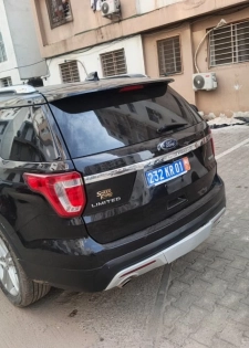 Ford Explorer en vente