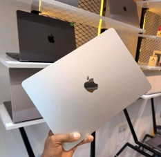 MacBook Air M2 2022 512 Go – Neuf scellé